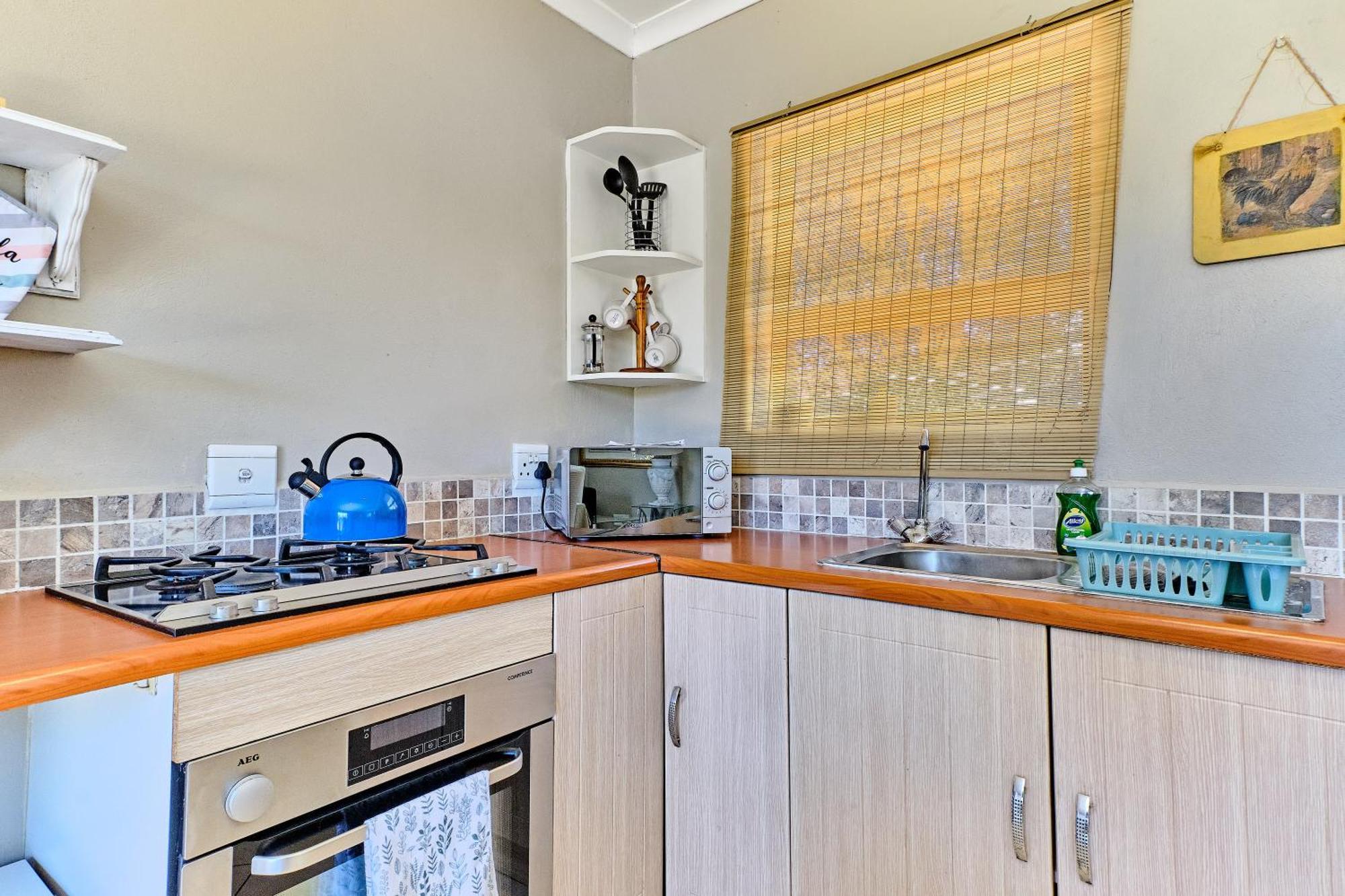 Large 1 Bedroom Cottage, 15 Min From Or Tambo Airport, With Backup Power And Water Germiston Zewnętrze zdjęcie
